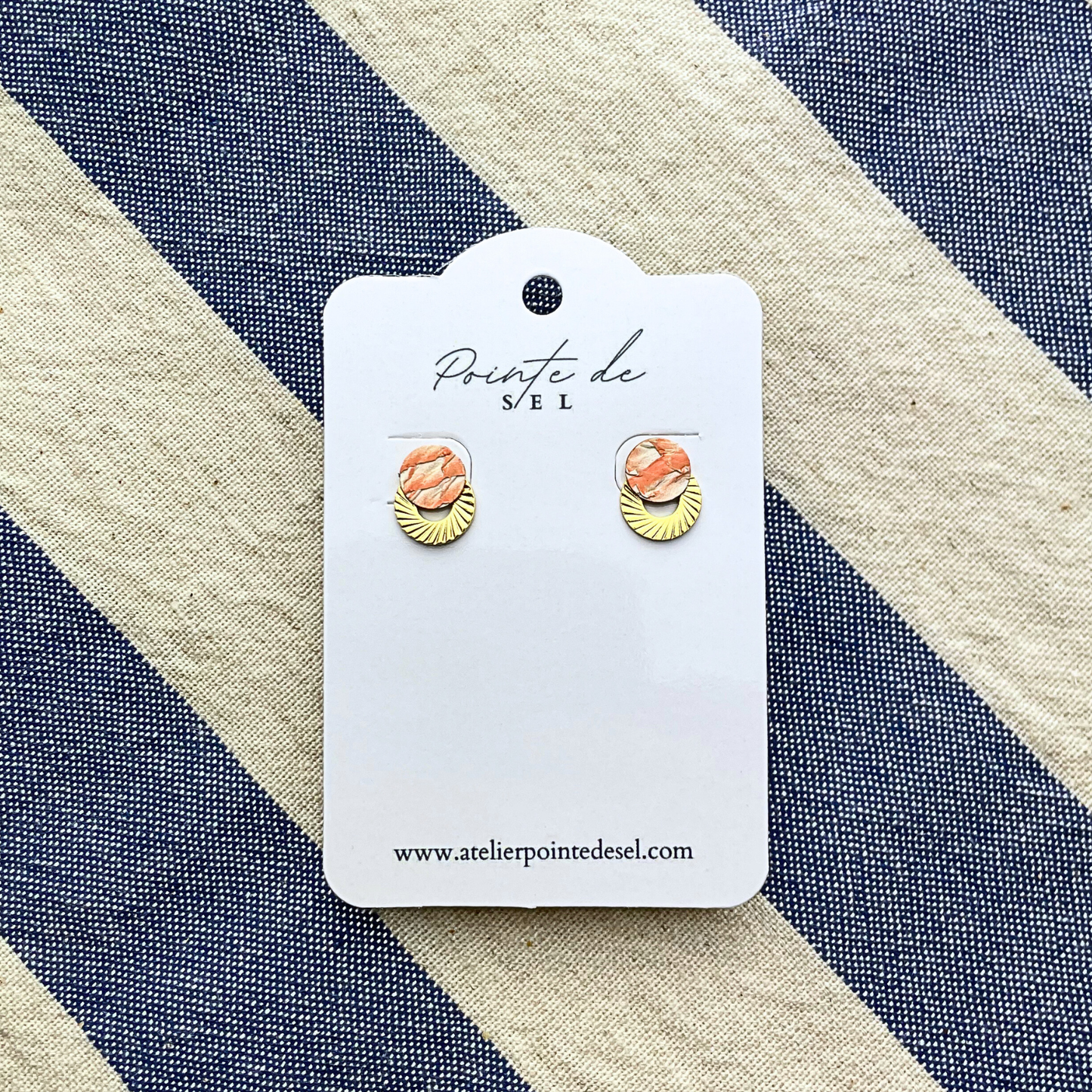 Calypso - Boucles d'oreilles en cuir de poisson - Made in France - puce 8 mm